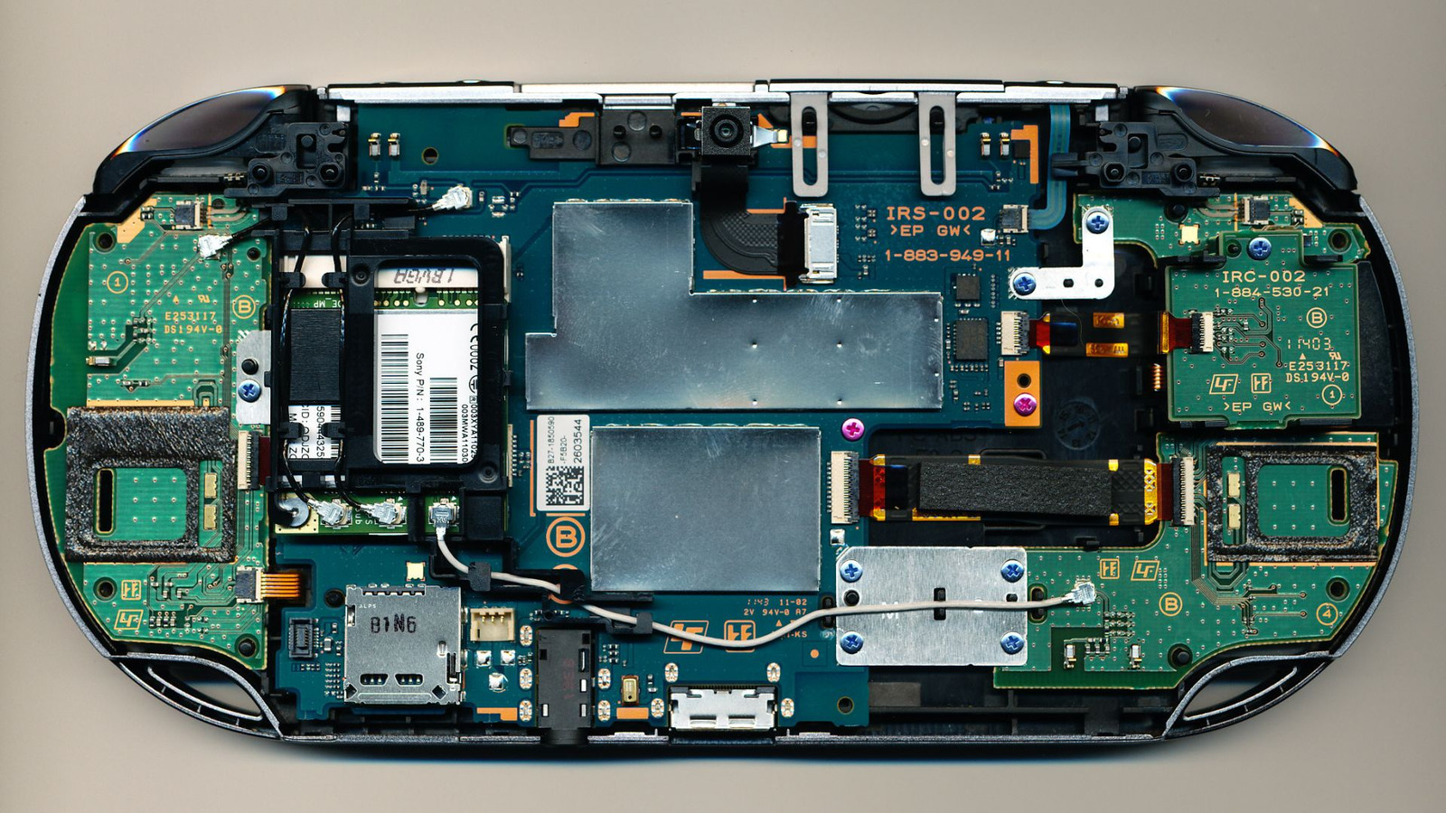 Ps Vita Stripped Down To Its Bare Ass Psuni University For Playstation Fun